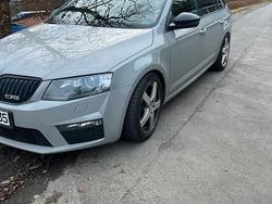 Grau Gebraucht 2017 Skoda Octavia RS Kombi | 16.800 € (Fairer Preis)