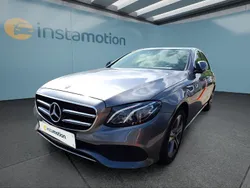 Grau Gebraucht 2019 Mercedes E200 Limousine | 27.999 € (Guter Preis)