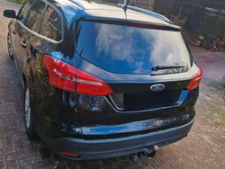 Schwarz Gebraucht 2016 Ford Focus Titanium Kombi | 7.500 € (Superpreis)