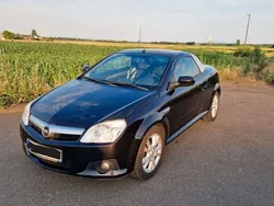 Schwarz Gebraucht 2007 Opel Tigra Edition Cabrio | 1.800 € (Guter Preis)
