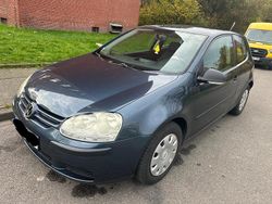 Blau Gebraucht 2007 VW Golf V Limousine | 2.300 € (Guter Preis)