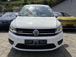 Weiß Gebraucht 2016 VW Caddy Trendline Van / Kleinbus | 9.990 € (Fairer Preis)