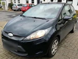 Blau Gebraucht 2009 Ford Fiesta Ghia Kleinwagen | 1.800 € (Guter Preis)