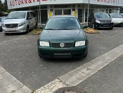 Grün Gebraucht 1999 VW Bora Limousine | 990 € (Guter Preis)
