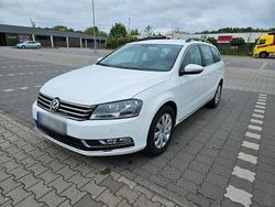 Weiß Gebraucht 2013 VW Passat Comfortline Kombi | 6.300 € (Fairer Preis)