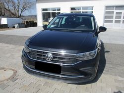 Schwarz Gebraucht 2021 VW Tiguan Active SUV | 28.600 € (Teuer)