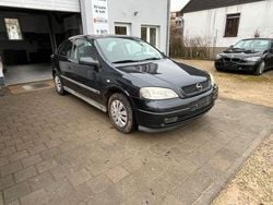 Schwarz Gebraucht 1999 Opel Astra Coupé | 700 € (Guter Preis)