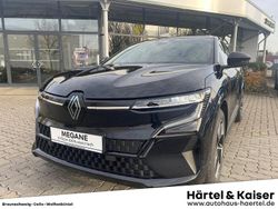 Blackpearl (schwarz) Neu 2025 Renault Mégane Komfort | 36.359 € (Guter Preis)