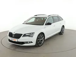 Weiß Gebraucht 2018 Skoda Superb SportLine Kombi | 23.440 € (Fairer Preis)
