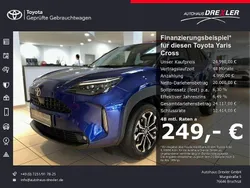 Nachtblau Gebraucht 2023 Toyota Yaris Cross Team SUV | 24.990 € (Fairer Preis)