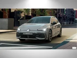Grau Neu 2025 VW Golf VIII R-line Limousine | 42.420 € (Teuer)