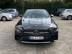 Grau Gebraucht 2020 Mercedes E300 Limousine | 36.000 € (Teuer)