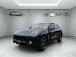 Grau Gebraucht 2020 Porsche Macan SUV | 59.850 € (Fairer Preis)