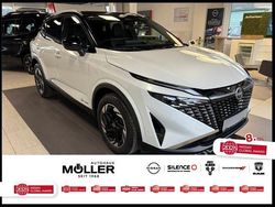 Pearl white/black Gebraucht 2025 Nissan Qashqai Comfort SUV | 33.990 € (Superpreis)