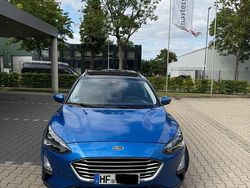 Blau Gebraucht 2019 Ford Focus Kombi | 11.200 € (Fairer Preis)