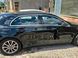 Schwarz Gebraucht 2020 Mercedes A180 Kleinwagen | 19.000 €
