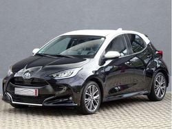 Schwarz Gebraucht 2021 Toyota Yaris Hybrid Elegant Kleinwagen | 19.980 € (Etwas zu teuer)