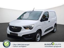 Weiß Gebraucht 2023 Opel Combo-e Life Edition Van / Kleinbus | 19.380 € (Superpreis)