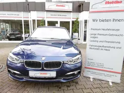 Blau Gebraucht 2017 BMW 320 Luxury Line Limousine | 19.990 € (Etwas zu teuer)