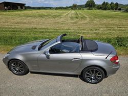 Silber Gebraucht 2005 Mercedes SLK200 Cabrio | 10.999 € (Etwas zu teuer)