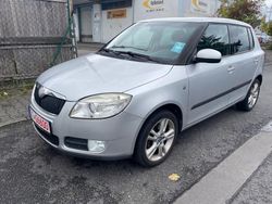 Silber Gebraucht 2008 Skoda Fabia Sport Limousine | 2.750 € (Teuer)
