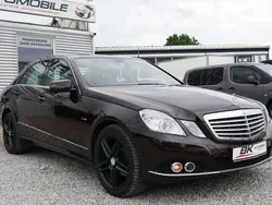 Cupritbraun Gebraucht 2011 Mercedes E220 Limousine | 13.490 € (Fairer Preis)