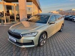 Gelb Gebraucht 2024 Skoda Superb Selection Kombi | 35.740 € (Guter Preis)