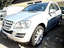 Silber Gebraucht 2010 Mercedes ML300 SUV | 18.000 € (Teuer)