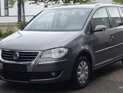 Grau Gebraucht 2007 VW Touran Highline Van / Kleinbus | 3.500 € (Teuer)