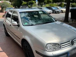 Silber Gebraucht 2001 VW Golf IV Kleinwagen | 1.450 € (Fairer Preis)