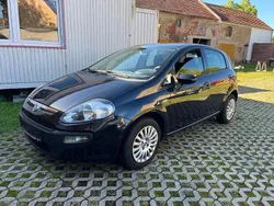 Schwarz Gebraucht 2010 Fiat Grande Punto Dynamic Kleinwagen | 3.999 € (Fairer Preis)