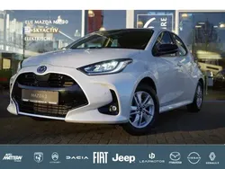 Weiß Gebraucht 2023 Mazda 2 Comfort Kleinwagen | 19.990 € (Fairer Preis)