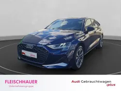 Blau Gebraucht 2024 Audi A3 Sportback Advanced Limousine | 34.440 € (Guter Preis)