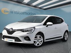 Weiß Gebraucht 2022 Renault Clio V Kleinwagen | 17.299 € (Fairer Preis)