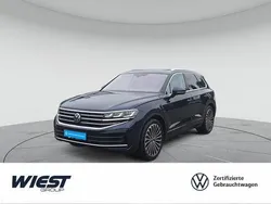 Meloe blue kristalleffekt Gebraucht 2023 VW Touareg Elegance SUV | 75.480 € (Teuer)