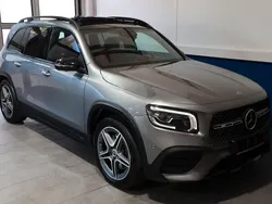 Grau Gebraucht 2020 Mercedes GLB220 AMG line SUV | 32.900 € (Fairer Preis)