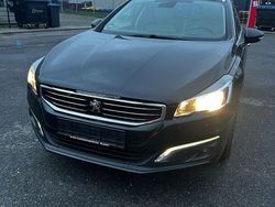 Schwarz Gebraucht 2015 Peugeot 508 SW Active Kombi | 6.500 €