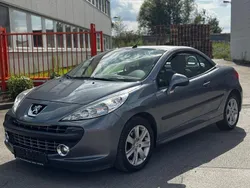 Grau Gebraucht 2008 Peugeot 207 CC Sport Cabrio | 3.970 € (Fairer Preis)