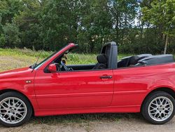 Rot Gebraucht 1998 VW Golf Cabriolet Highline Cabrio | 5.200 € (Teuer)