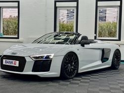 Grau Gebraucht 2017 Audi R8 Spyder Ambiente Cabrio | 104.900 € (Fairer Preis)