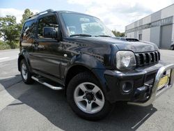 Schwarz Gebraucht 2013 Suzuki Jimny Style SUV | 13.900 € (Guter Preis)