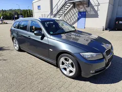 Grün Gebraucht 2010 BMW 330 Kombi | 6.900 € (Superpreis)