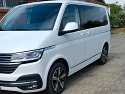 Weiß Gebraucht 2022 VW Multivan Generation Six Van / Kleinbus | 49.999 € (Fairer Preis)