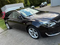 Braun Gebraucht 2016 Opel Insignia Sport Kombi | 8.300 € (Guter Preis)