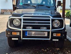 Schwarz Gebraucht 1998 Suzuki Samurai SUV | 10.499 € (Fairer Preis)