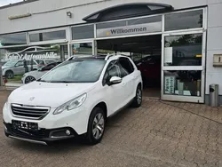 Weiß Gebraucht 2015 Peugeot 2008 Allure SUV | 6.990 € (Fairer Preis)