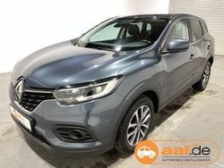 Grau Gebraucht 2021 Renault Kadjar Zen SUV | 16.950 € (Fairer Preis)