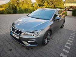 Grau Gebraucht 2018 Seat Leon ST FR Kombi | 14.400 € (Fairer Preis)