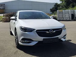 Abalone weiss (p3s) Gebraucht 2018 Opel Insignia OPC Limousine | 15.600 € (Etwas zu teuer)