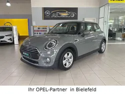 Moonwalk grey (metallic) Gebraucht 2018 Mini ONE Kleinwagen | 15.990 € (Fairer Preis)